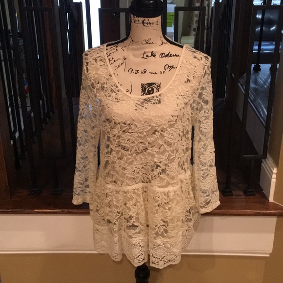 Jessica Simpson Tops - Jessica Simpson lace top XL Jessica Simpson Tops - Jessica Simpson lace top XL